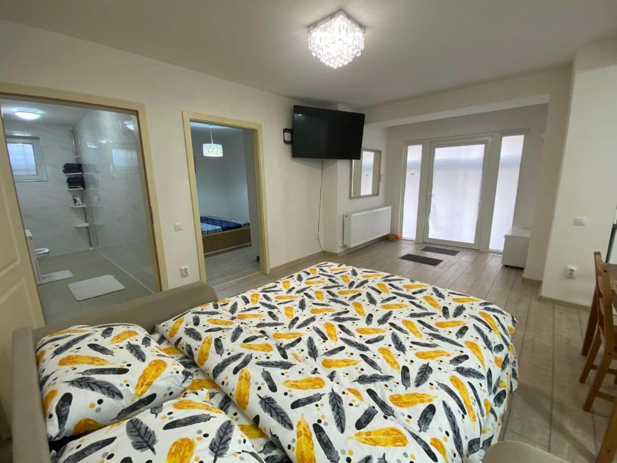 The Best Apartament Central Hunedoara Exterior foto